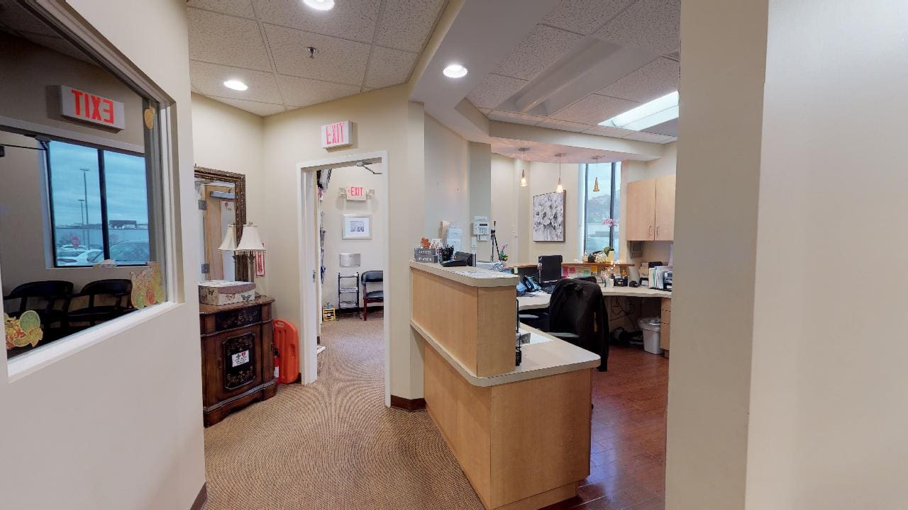 Cinema Smile Dental | K  R Whitening System, Pediatric Dentistry and Oral Cancer Screening